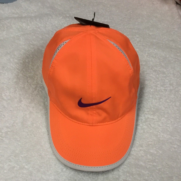 nike women's aerobill featherlight tennis cap